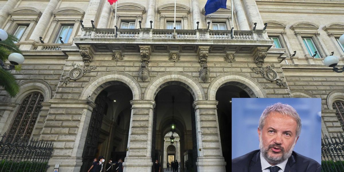 Borghi non molla la battaglia sull’oro: «La Bce aveva dato parere positivo» Borghi non molla la battaglia sull’oro: «La Bce aveva dato parere positivo»