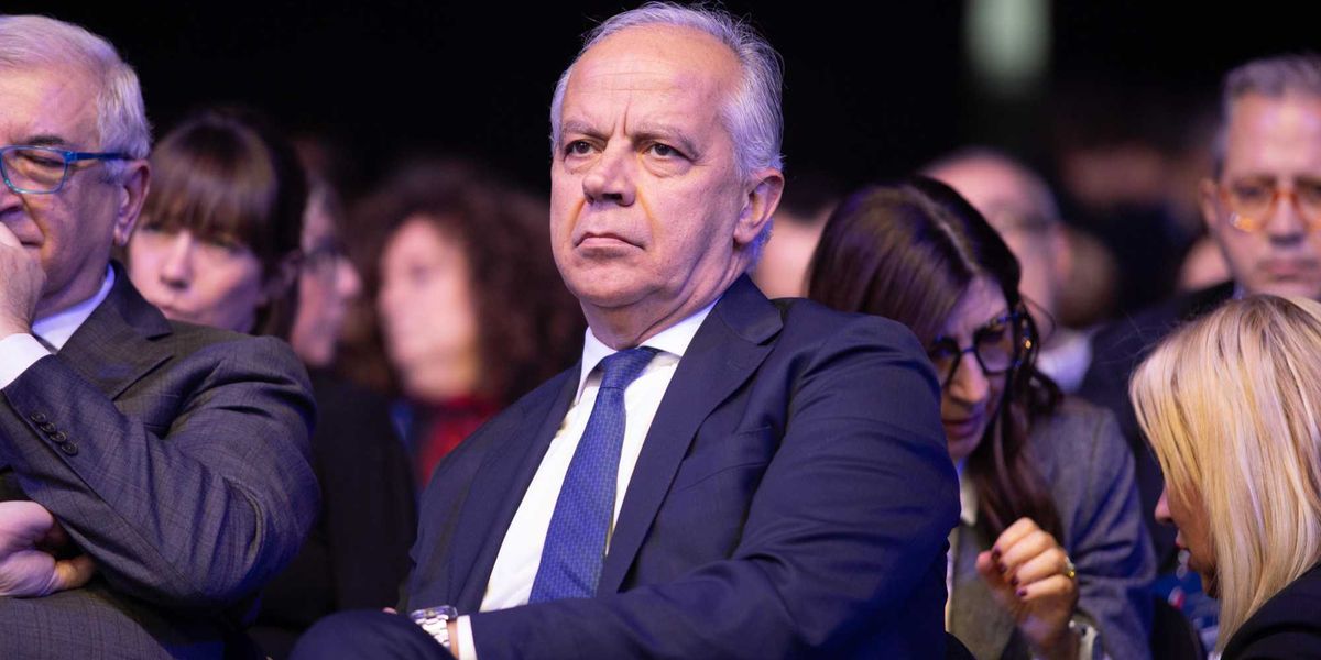 Piantedosi «smonta» la ricetta del Colle. Contro le culle vuote non servono migranti