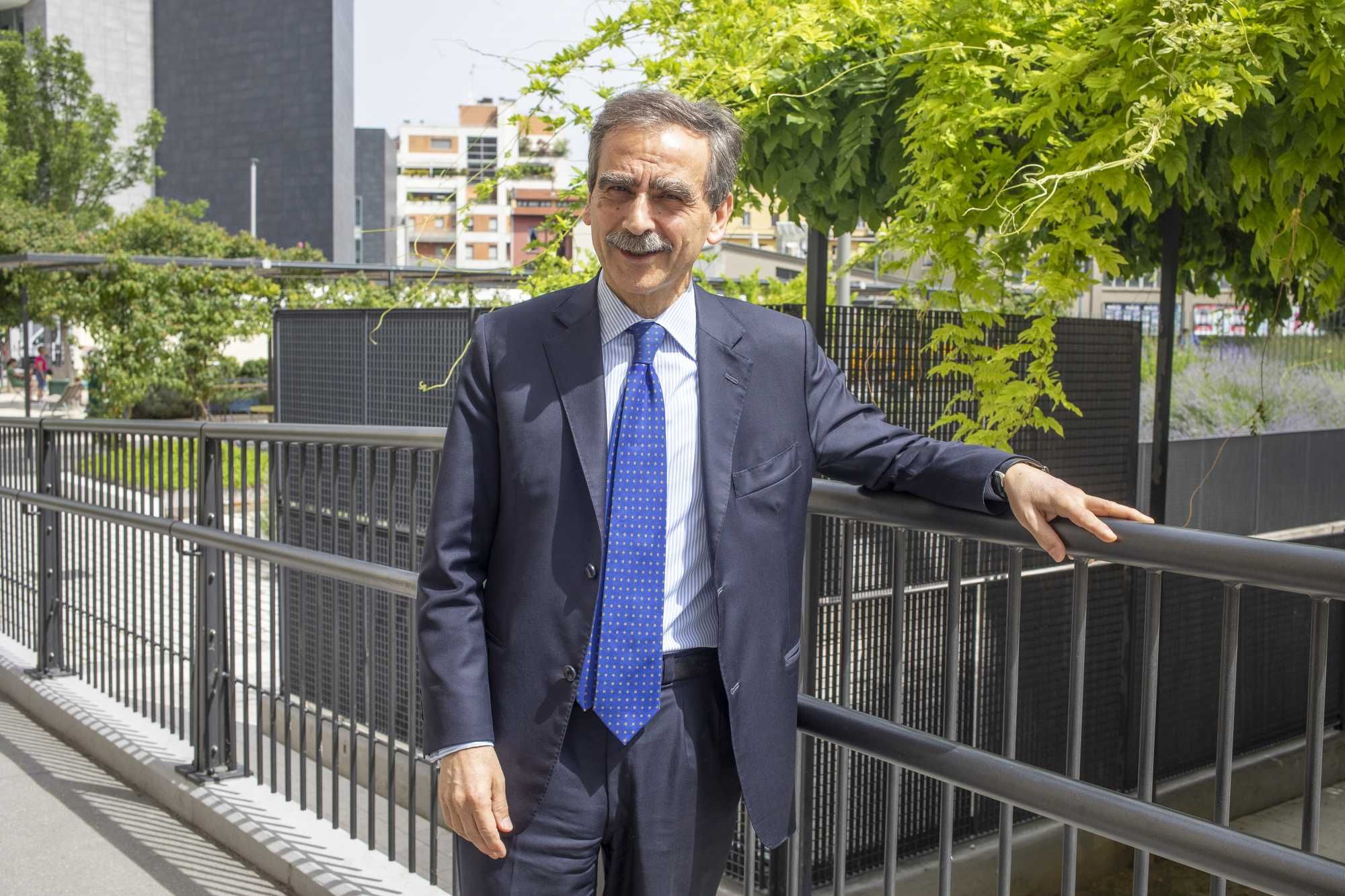 Lovaglio ha messo le ali a Siena ma per i pm non fa l’interesse di Mps