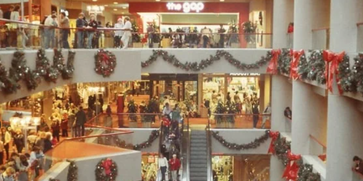 Gen Xers reminisce about malls throughout Christmas within the Eighties