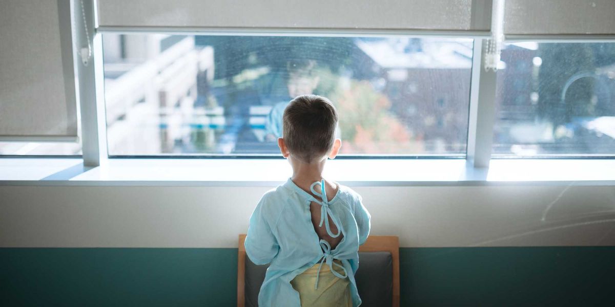 figli tolti alla madre uno ha un tumore lei non pu242 visitarlo