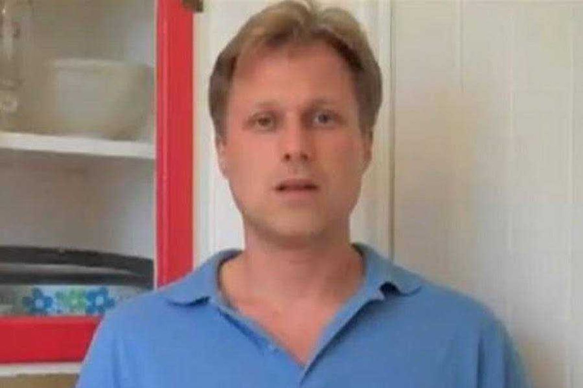 Henry Phillips, Snoop Dogg, Henry's Kitchen, comedian, cooking videos