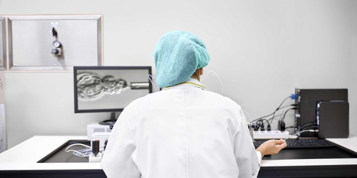 L’Oms chiede assistenza sanitaria per le coppie Lgbt «non fertili»