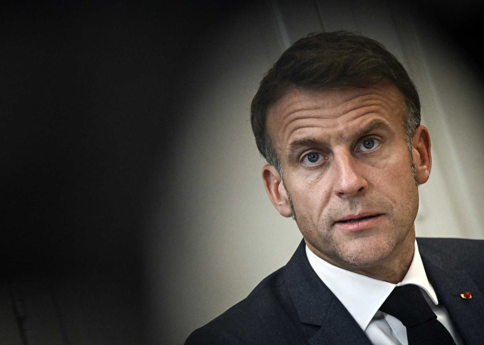Macron ora copia Trump: «Dazi alla Cina»