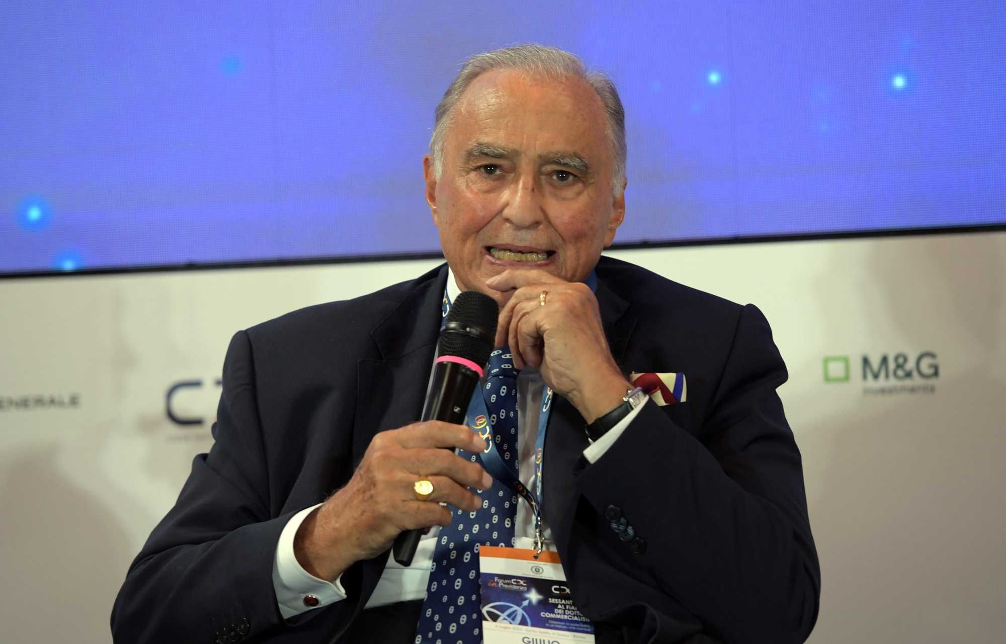 Sapelli: «Meno Unione europea, più Stati nazionali»