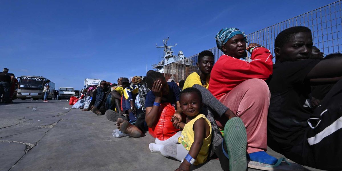 I vescovi scomunicano lo stop all’accoglienza I vescovi scomunicano lo stop all’accoglienza