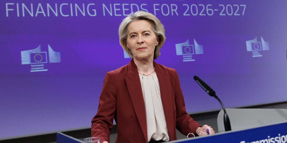 Il carrozzone ci costa 12 miliardi Il carrozzone ci costa 12 miliardi