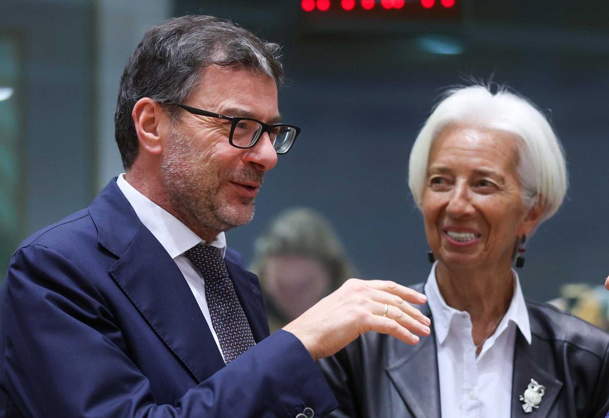 Giorgetti rassicura Lagarde sull’oro: non uscirà dai caveau di Bankitalia