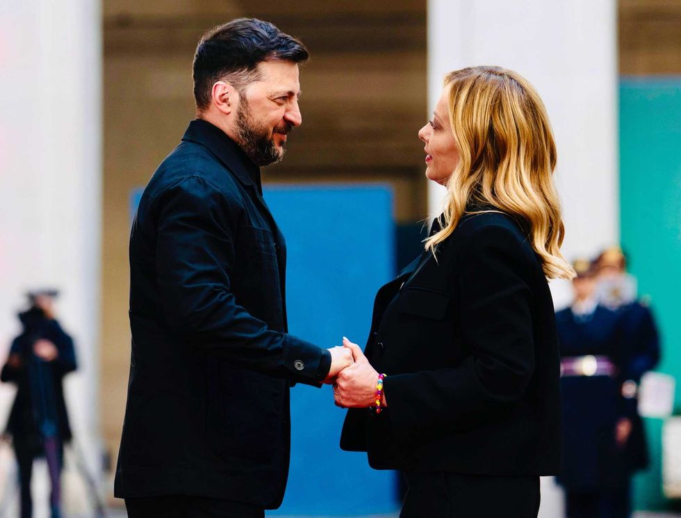 Zelensky si raccomanda al Papa e alla Meloni