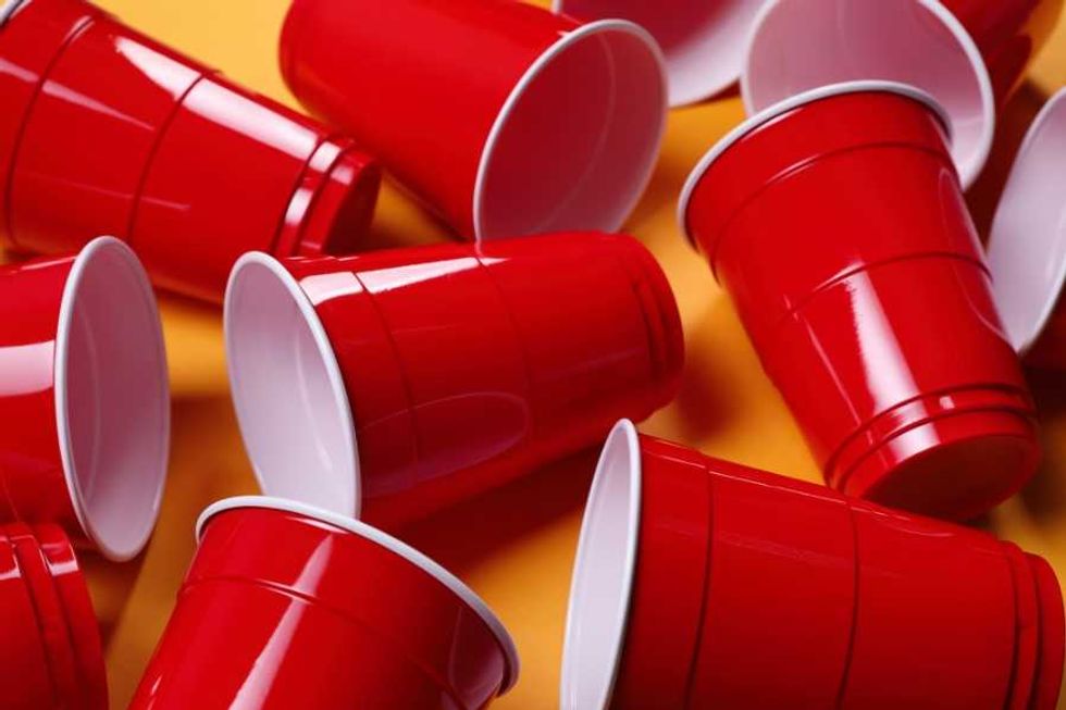 red solo cup, plastic cup, American, disposable cup, party cups