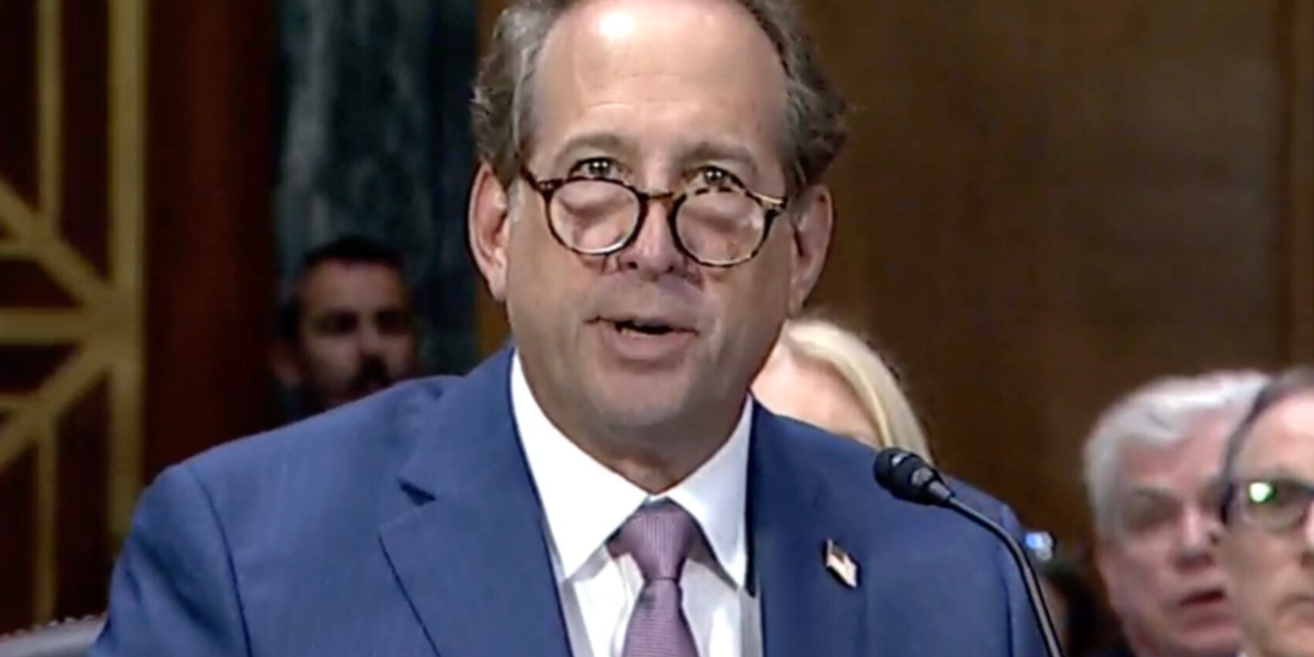 How Trump's Patent Office Appointees And Big Pharma Delay Low-Cost Drugs