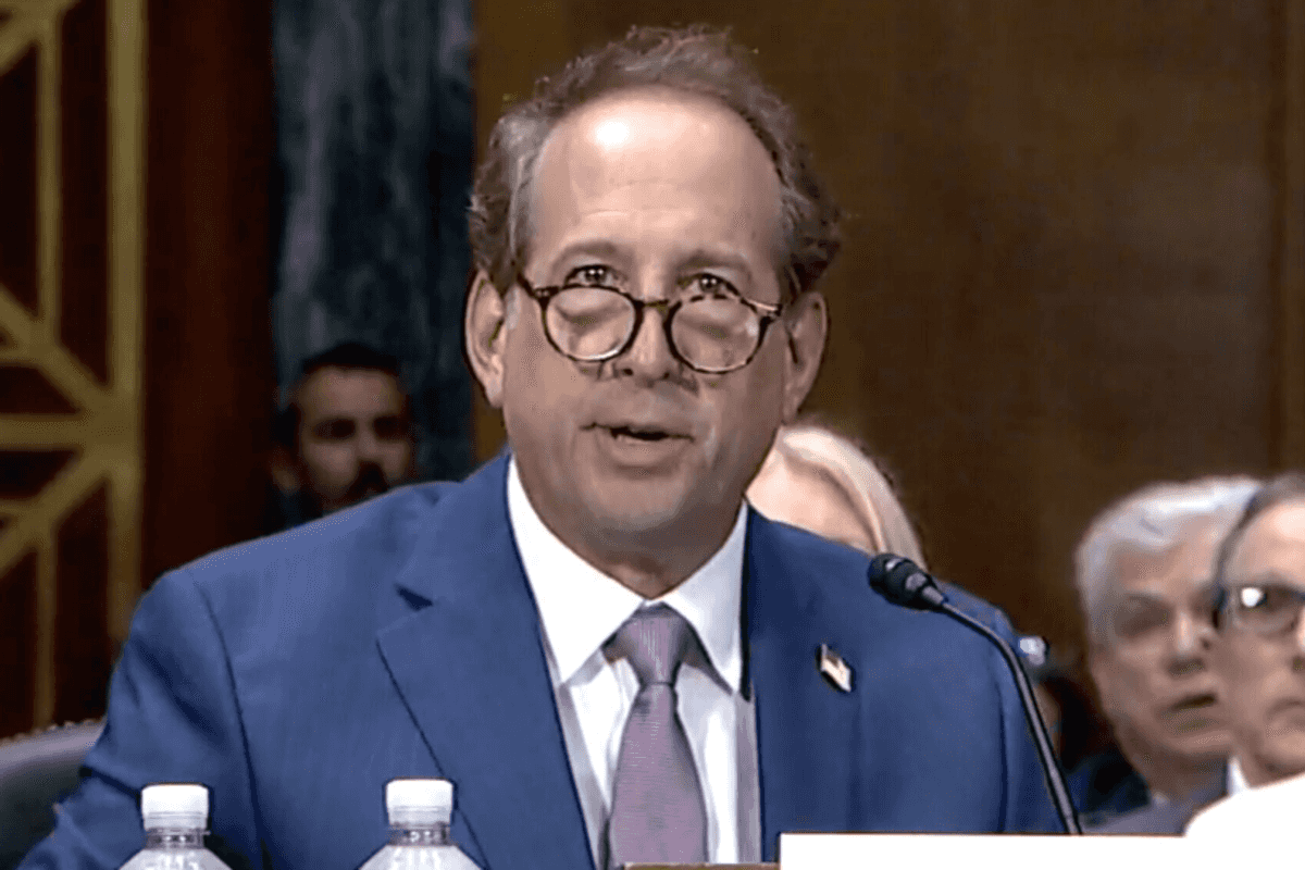 How Trump's Patent Office Appointees And Big Pharma Delay Low-Cost Drugs