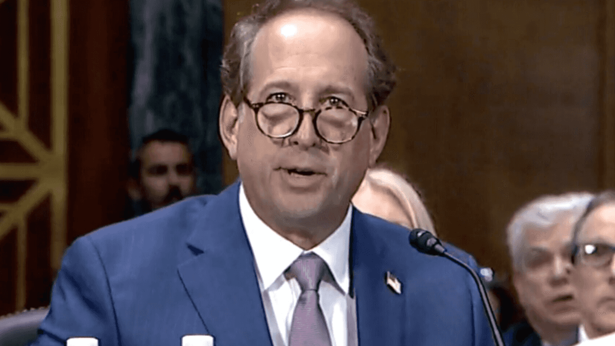 How Trump's Patent Office Appointees And Big Pharma Delay Low-Cost Drugs