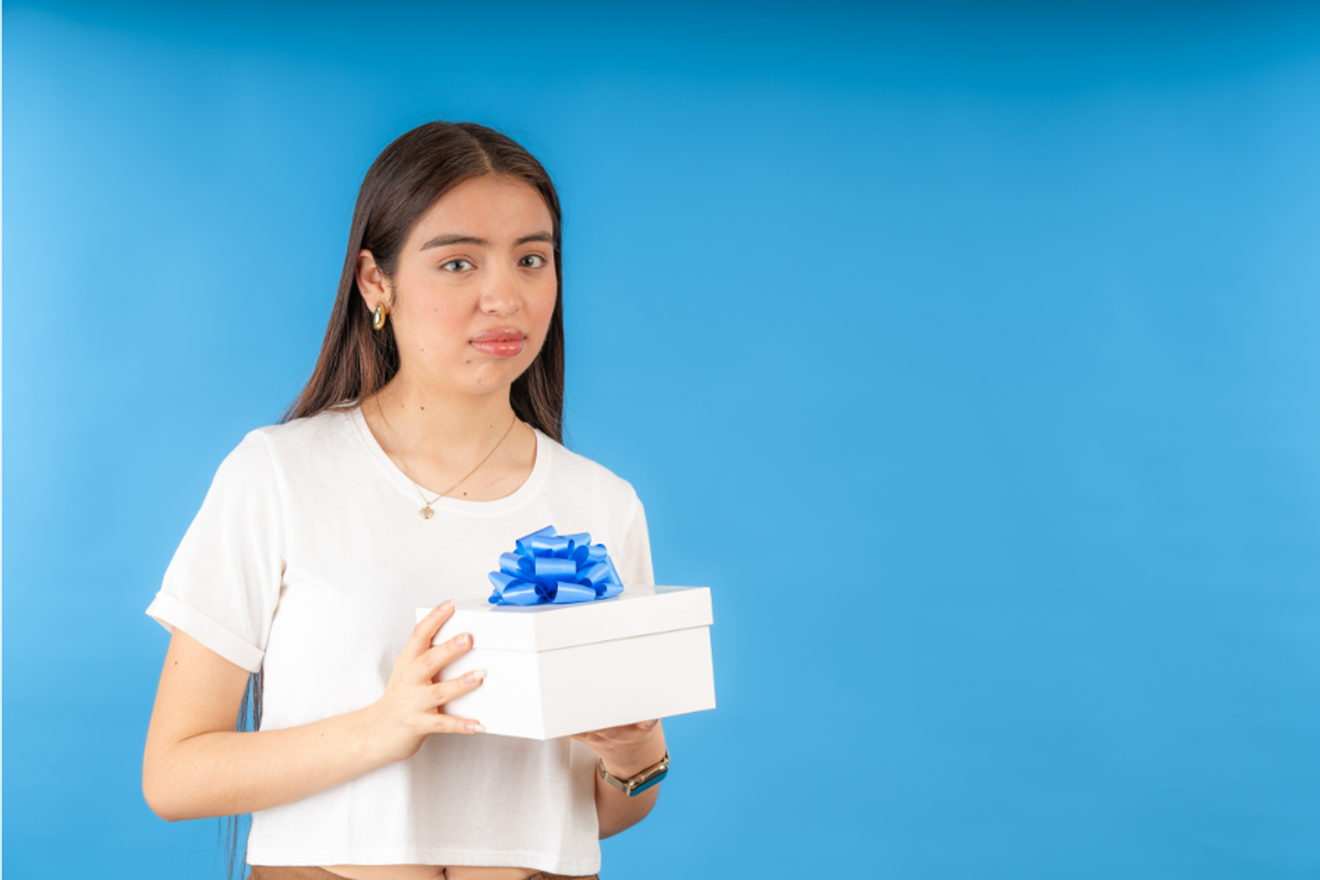 girl, granddaughter, gift, grandma, mom, family