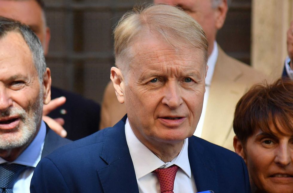 Emendamento di Fdi per riportare l’oro sotto lo Stato e levarlo a Bankitalia