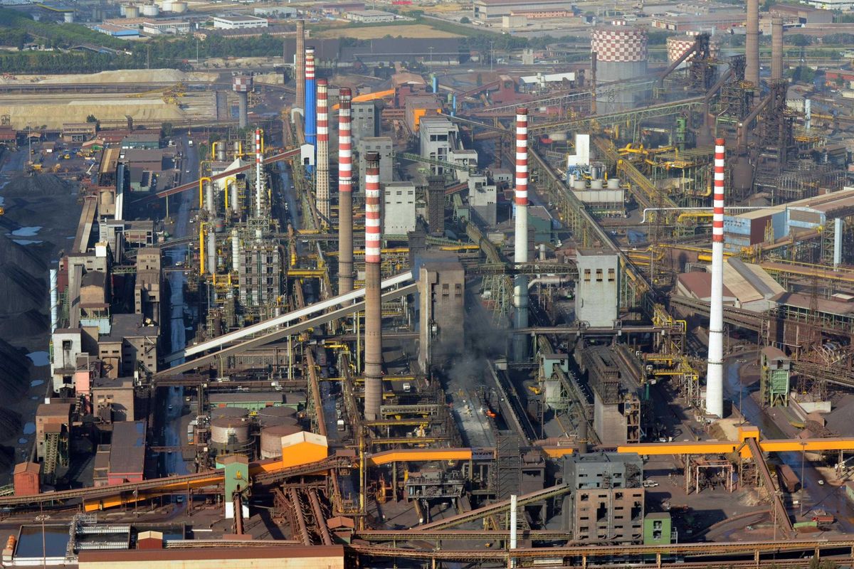 Ex Ilva, 6.000 in cig e formazione. I sindacati annunciano lo sciopero