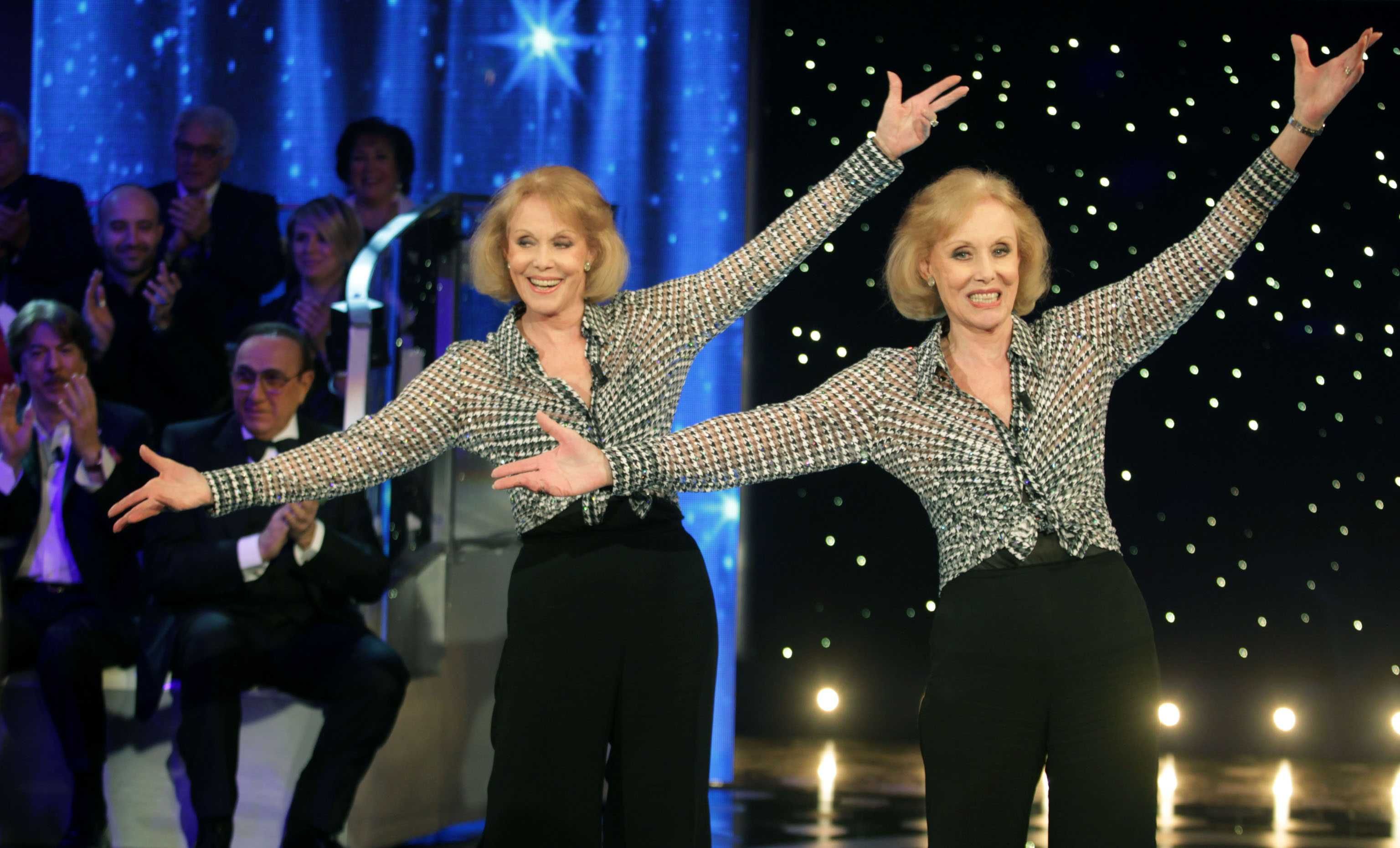 Le Kessler diventano uno spot del suicidio