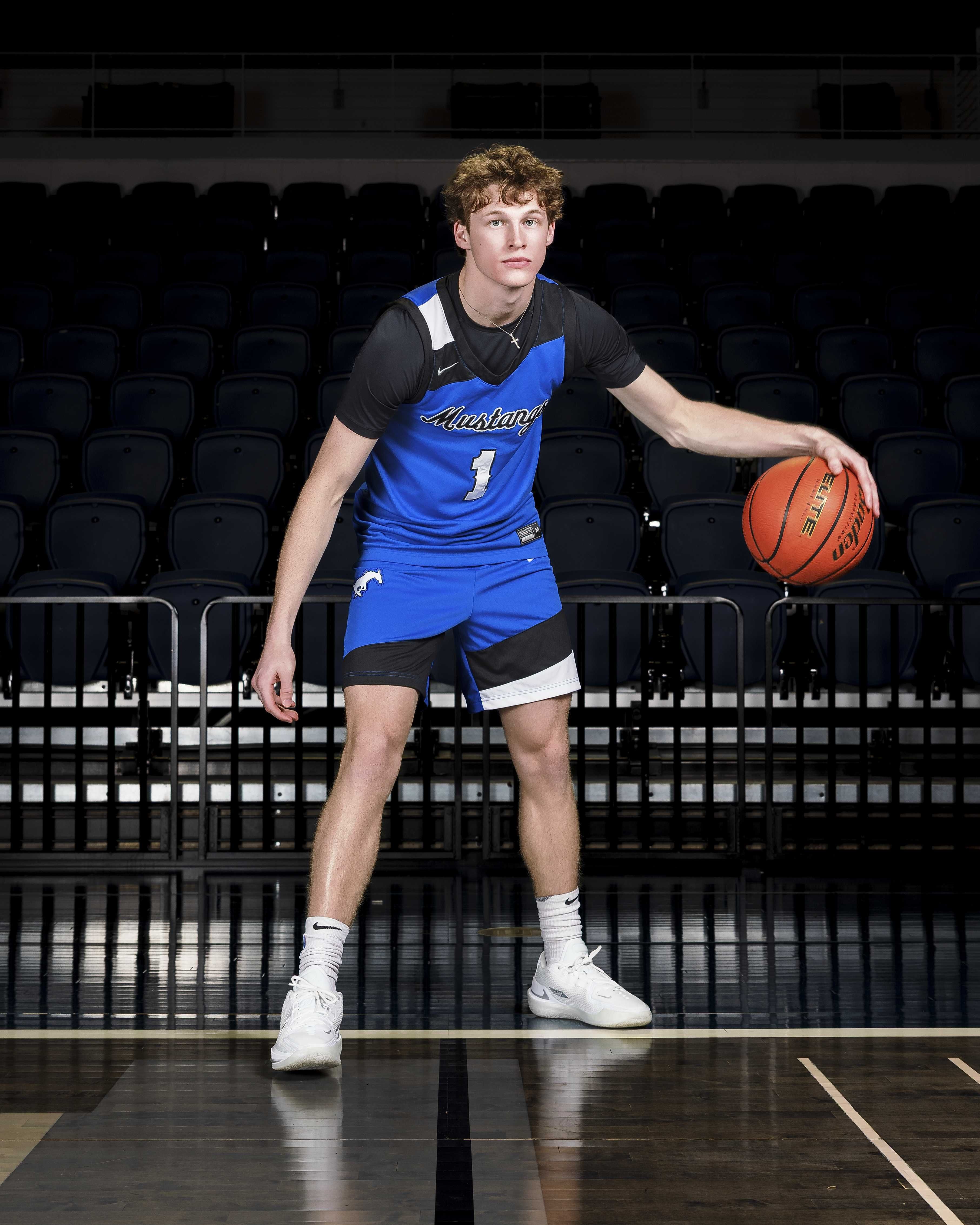 THE NEXT BIG THING: Friendswood phenom Richardson the latest in a long line of exceptional athletes