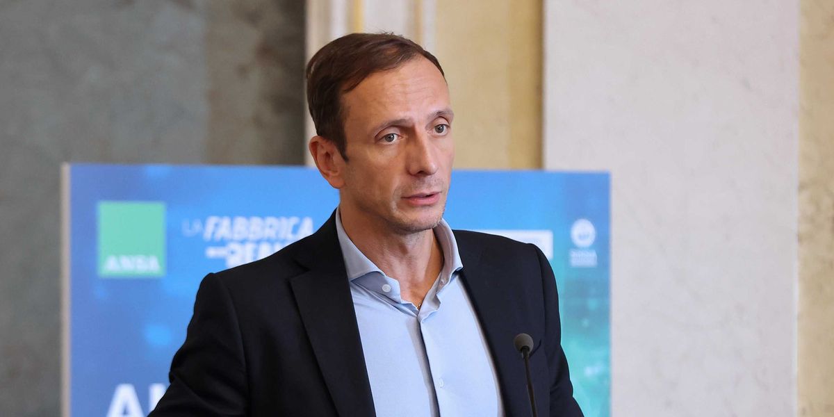 Ecco cosa succede a far felice l’Ue: case coi pannelli solari... sott’acqua