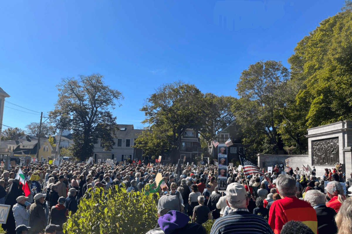 New Polling Indicates A Blue Wave Building Toward 2026 Midterms