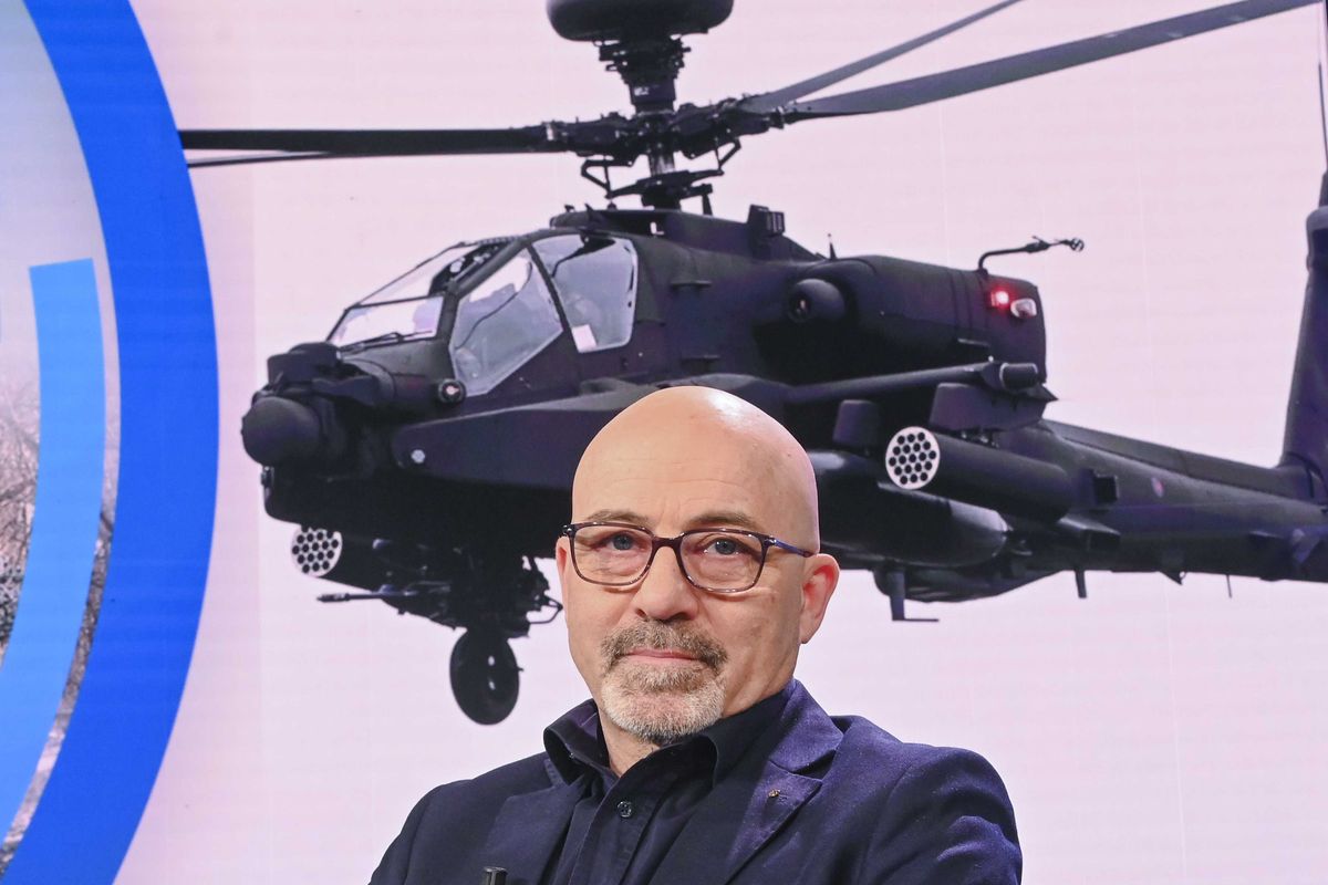 Leonardo punta agli Emirati Arabi. Alleanza su aerei, sicurezza e difesa