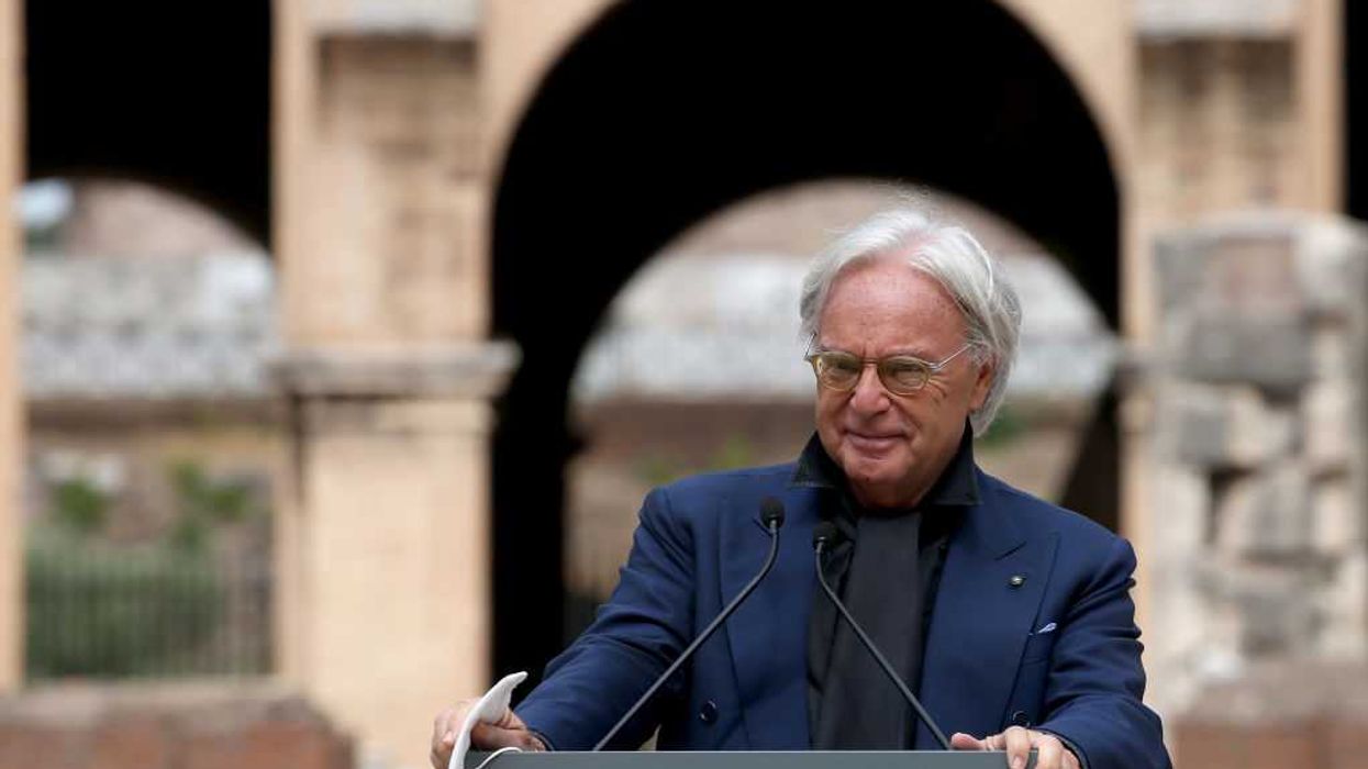 Tod’s indagata per caporalato. «Sfruttava cinesi per fare più utili»