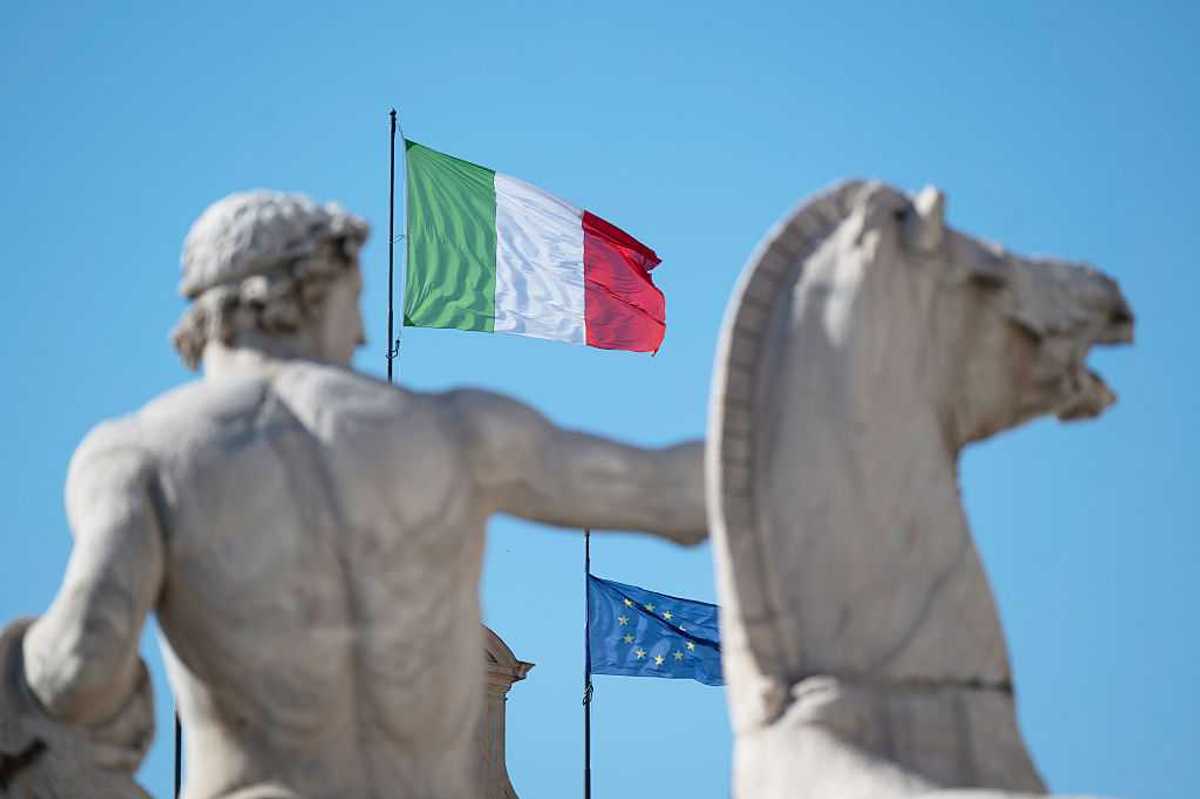 «Subito via l’uomo di Mattarella»