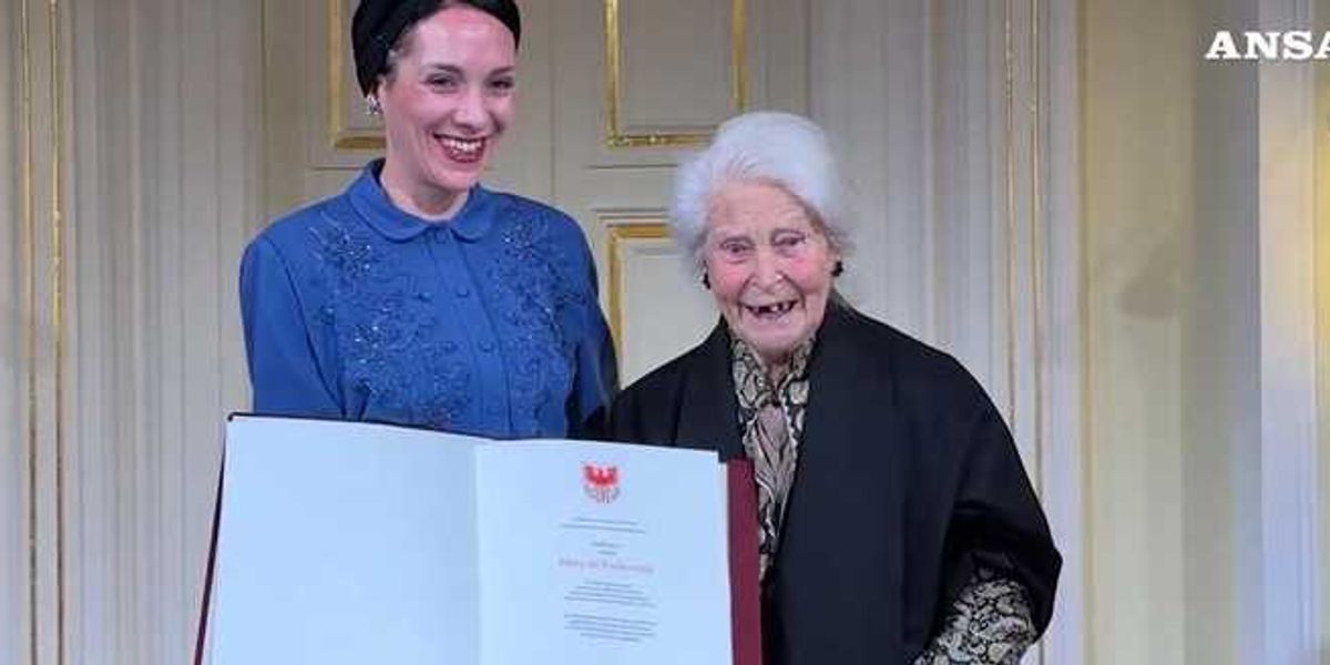 merano l omaggio a mary de rachewiltz figlia di ezra pound