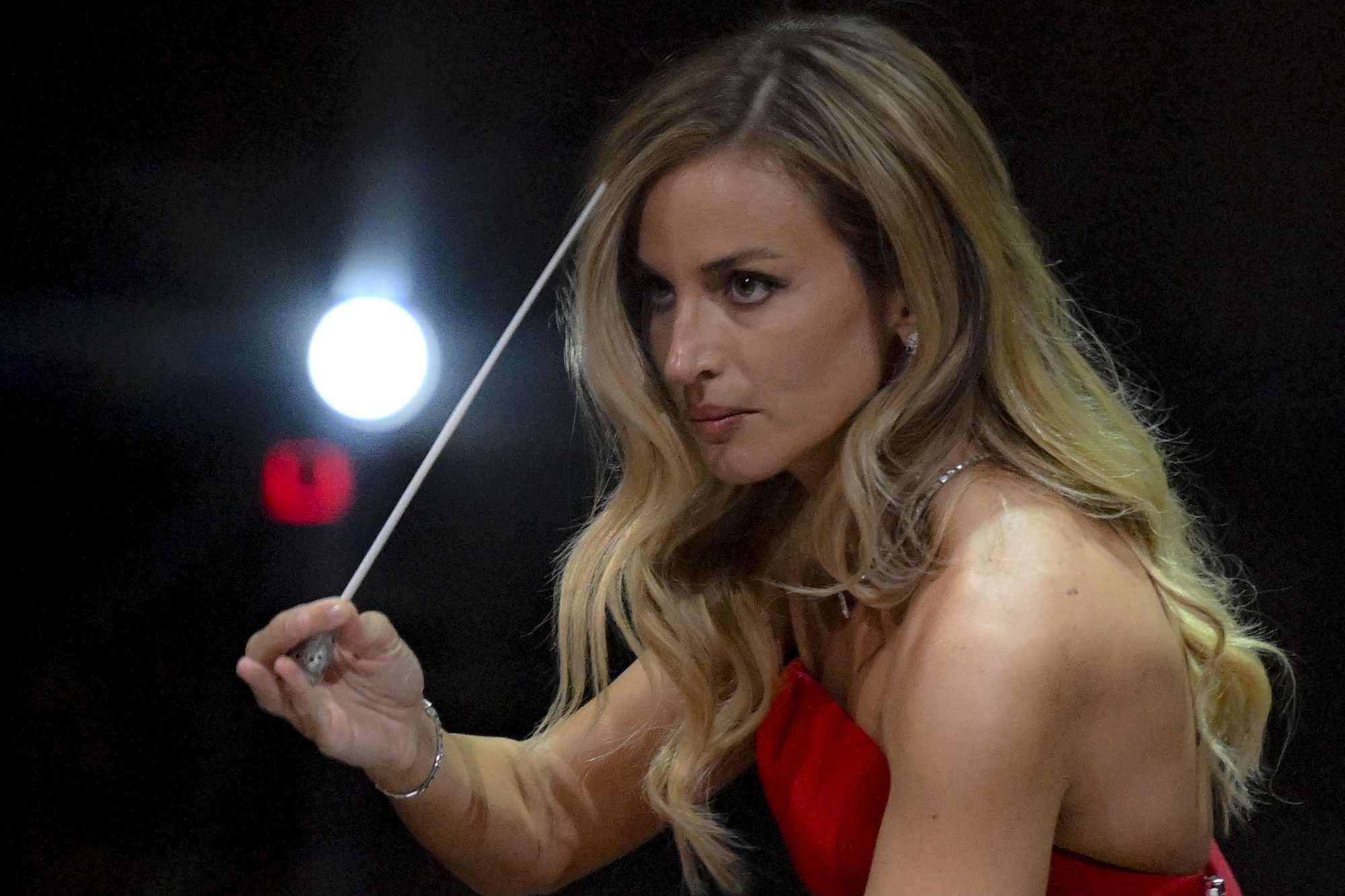 La Fenice rinasce con la Venezi: salgono gli abbonamenti al teatro