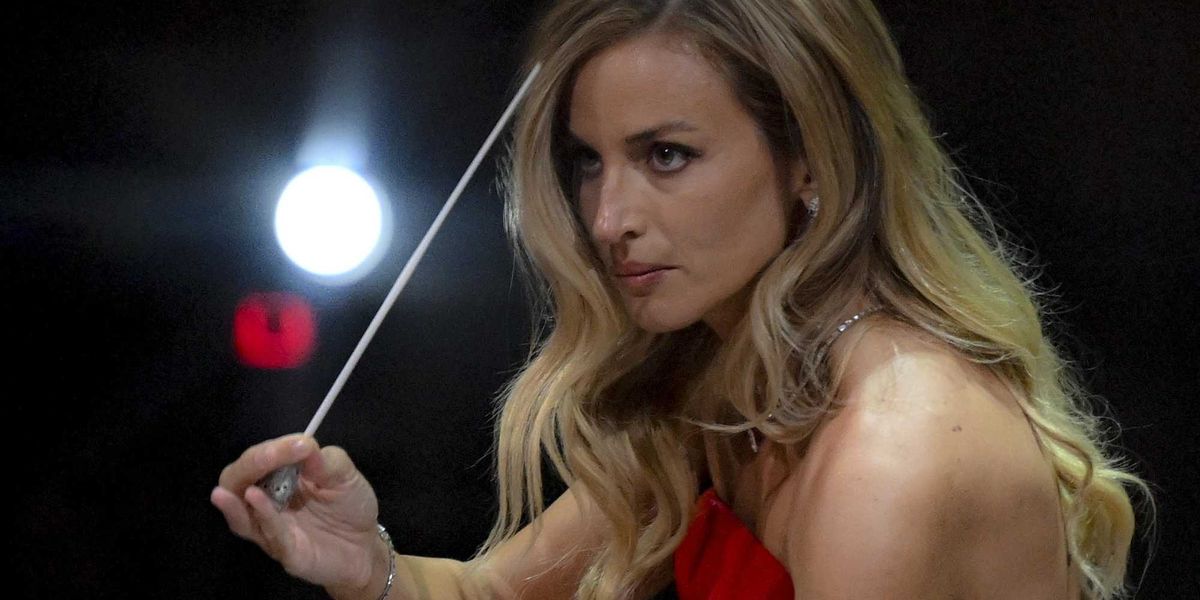 La Fenice rinasce con la Venezi: salgono gli abbonamenti al teatro