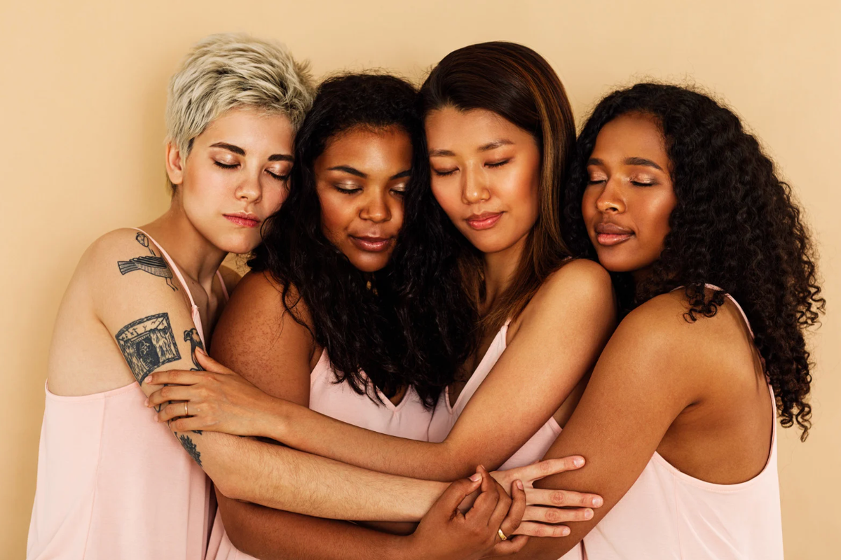 women, i love when women, wlw, girl code, feminism, social contract, psychology, sisterhood, feel good, friendship