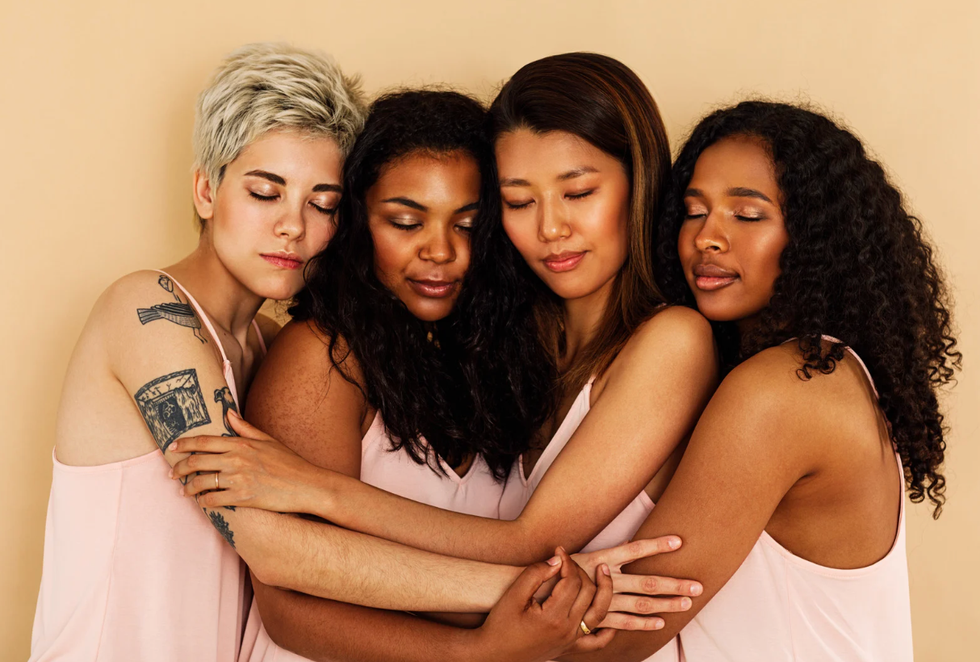 Women share the 'girl codes' they'd never break, even for women they just met