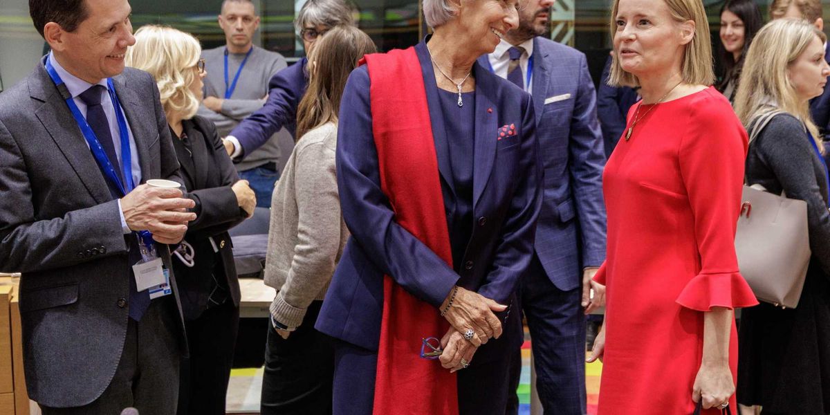 Lagarde esonda: stop diritto di veto sul fisco