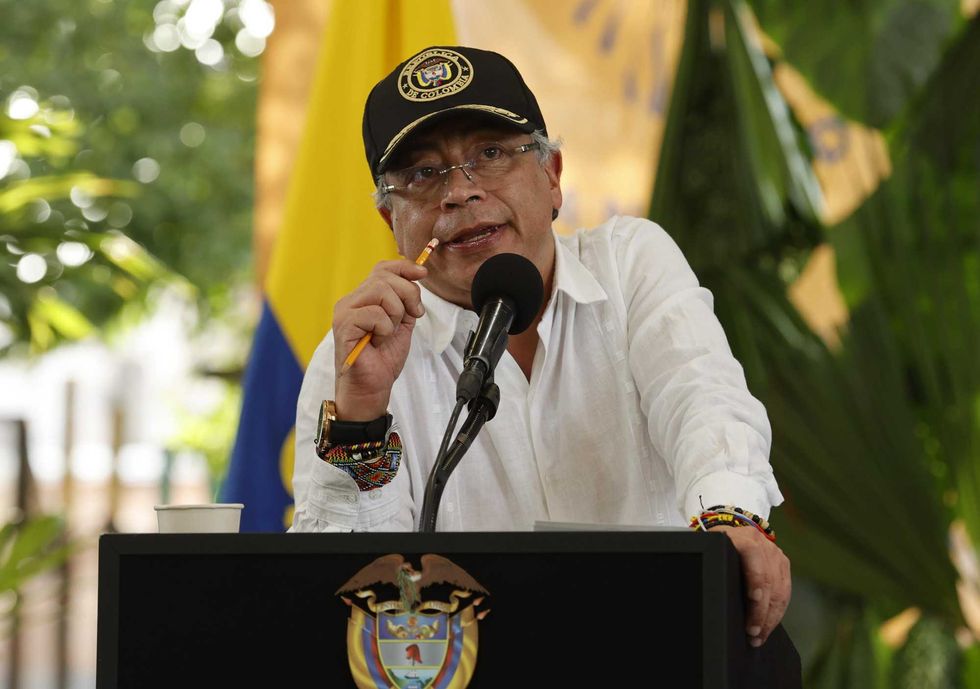 Gli Usa sanzionano l’amico di D’Alema, ma a pagare il conto per ora è Leonardo