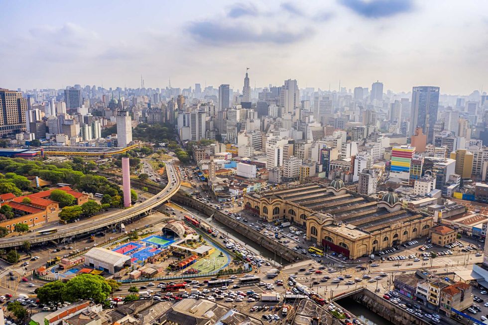 San Paolo, la città specchio del Brasile: un caleidoscopio di colori e contrasti