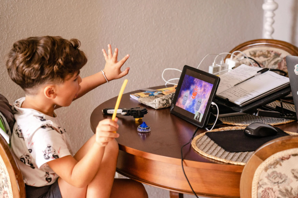 kids, raising kids, kid psychology, parenting, child psychologist, parenting tips ,formative years, bad habits