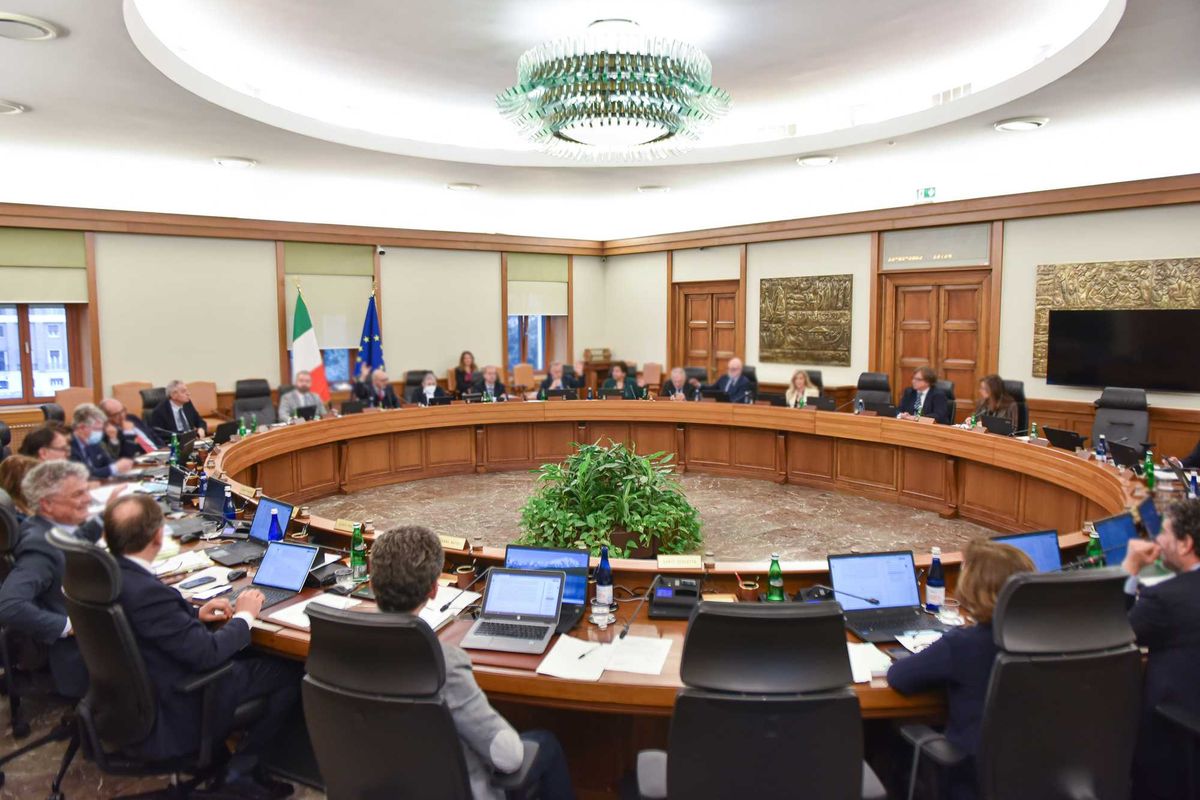 I giudici vogliono imporci come vivere. E se li contrasti commetti lesa maestà