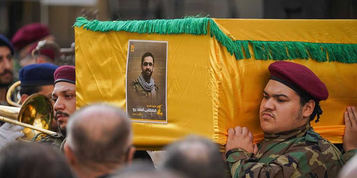 Raid israeliano a Beirut: ucciso il capo militare di Hezbollah