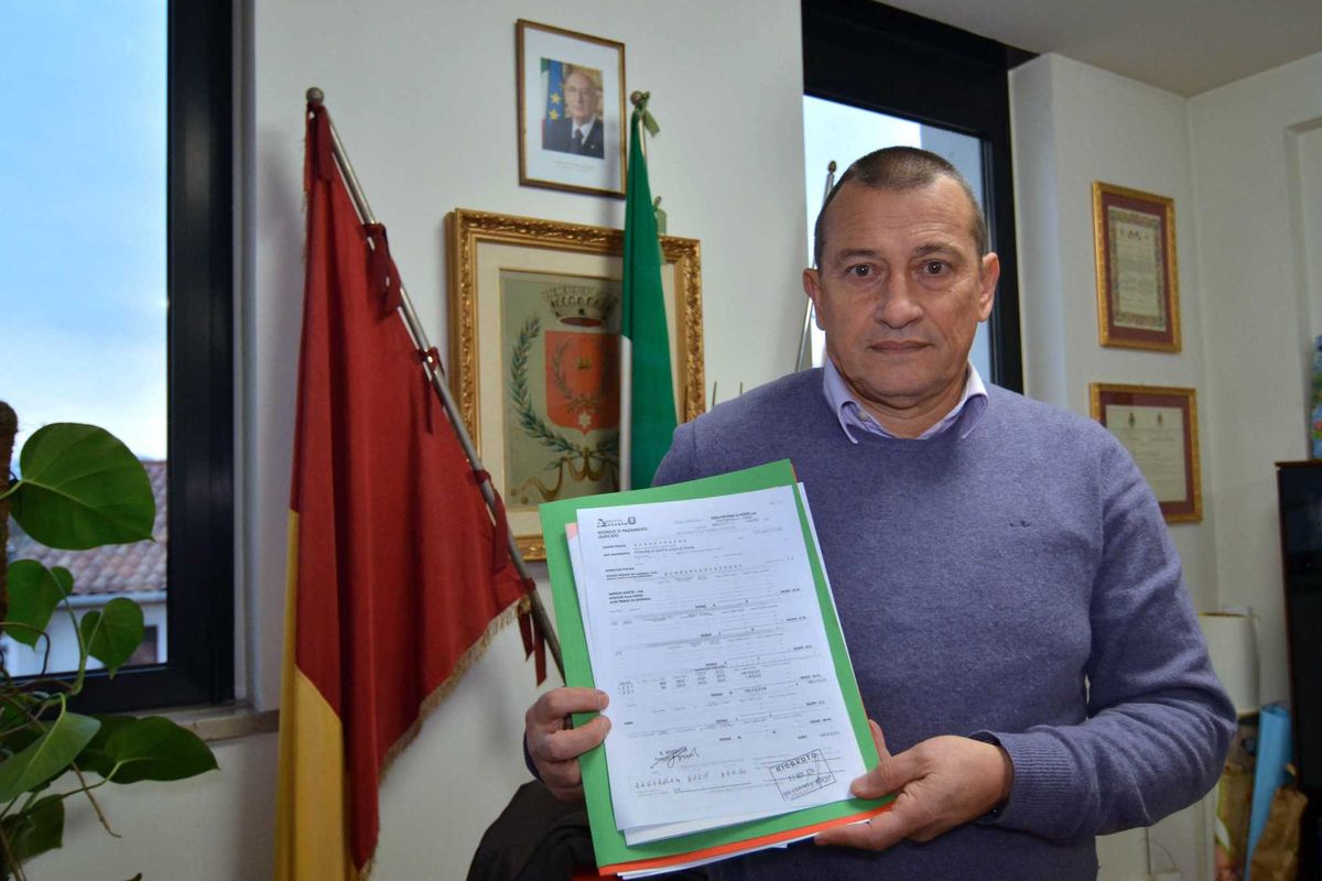 L’exploit del medico «free vax» insegna: le ferite del Covid sanguinano ancora