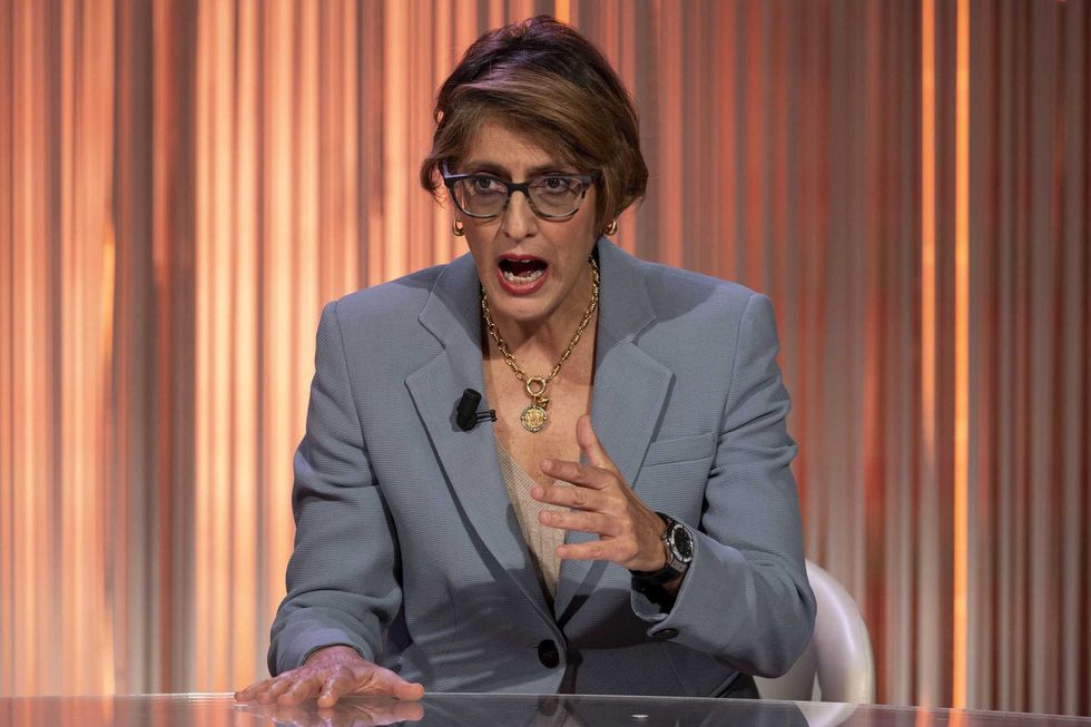 Il centrodestra rinvia il Ddl stupro. E la sinistra lascia la commissione