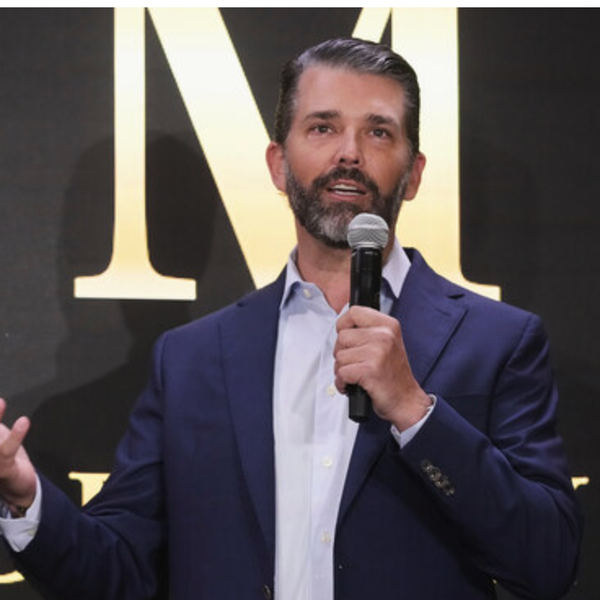 Yet Another Grift -- Trump Mobile! -- Evaporates Like All Their Family Scams