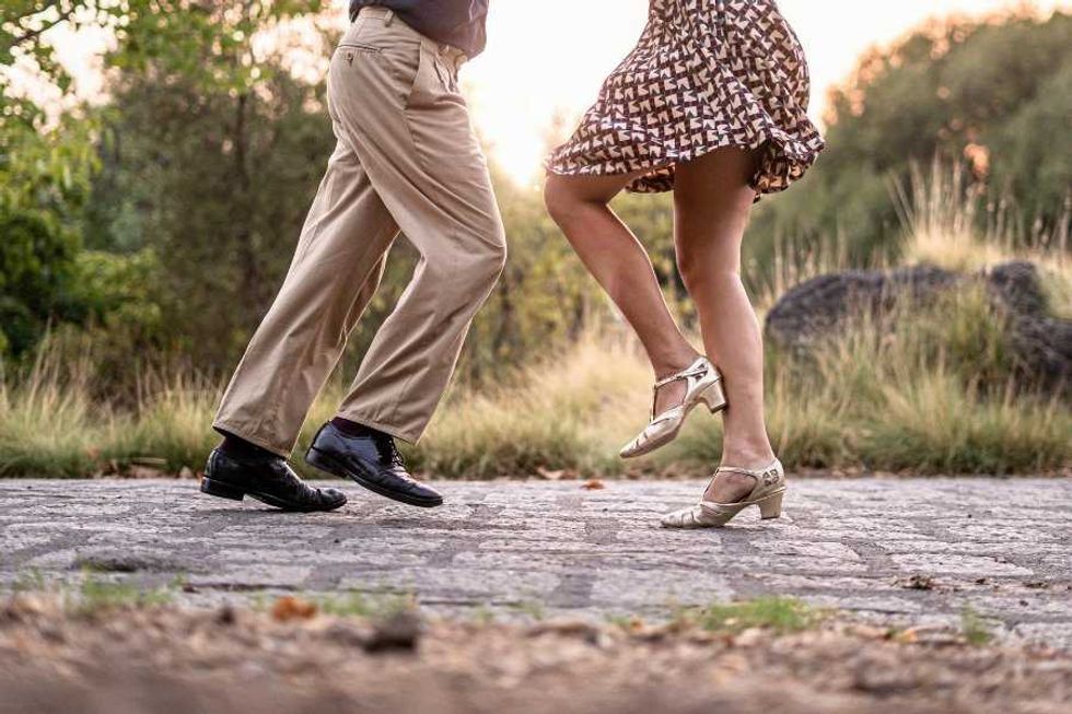 Gen Xers explain that quick moment in the '90s when everybody suddenly got into swing music