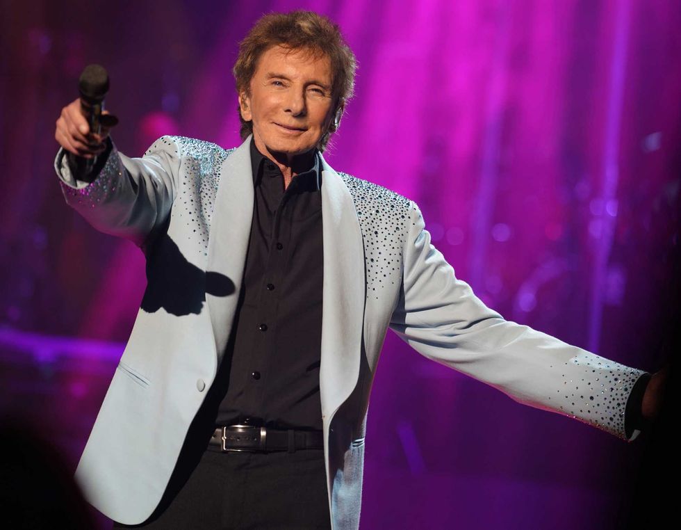 These 5 iconic commercial jingles have stood the test of time. And Barry Manilow wrote all of them.