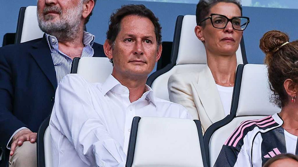 Dopo l’auto, Elkann smonta pure la Juve? Ma la sinistra urla solo per «Repubblica»