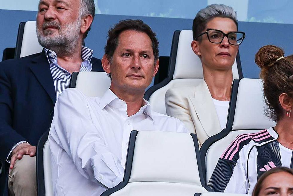 Dopo l’auto, Elkann smonta pure la Juve? Ma la sinistra urla solo per «Repubblica»