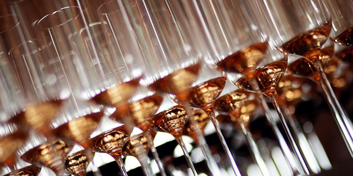 bottiglie di spumante a rischio col regolamento ue sugli imballaggi da Laverita.info bottiglie di spumante a rischio col regolamento ue sugli imballaggi