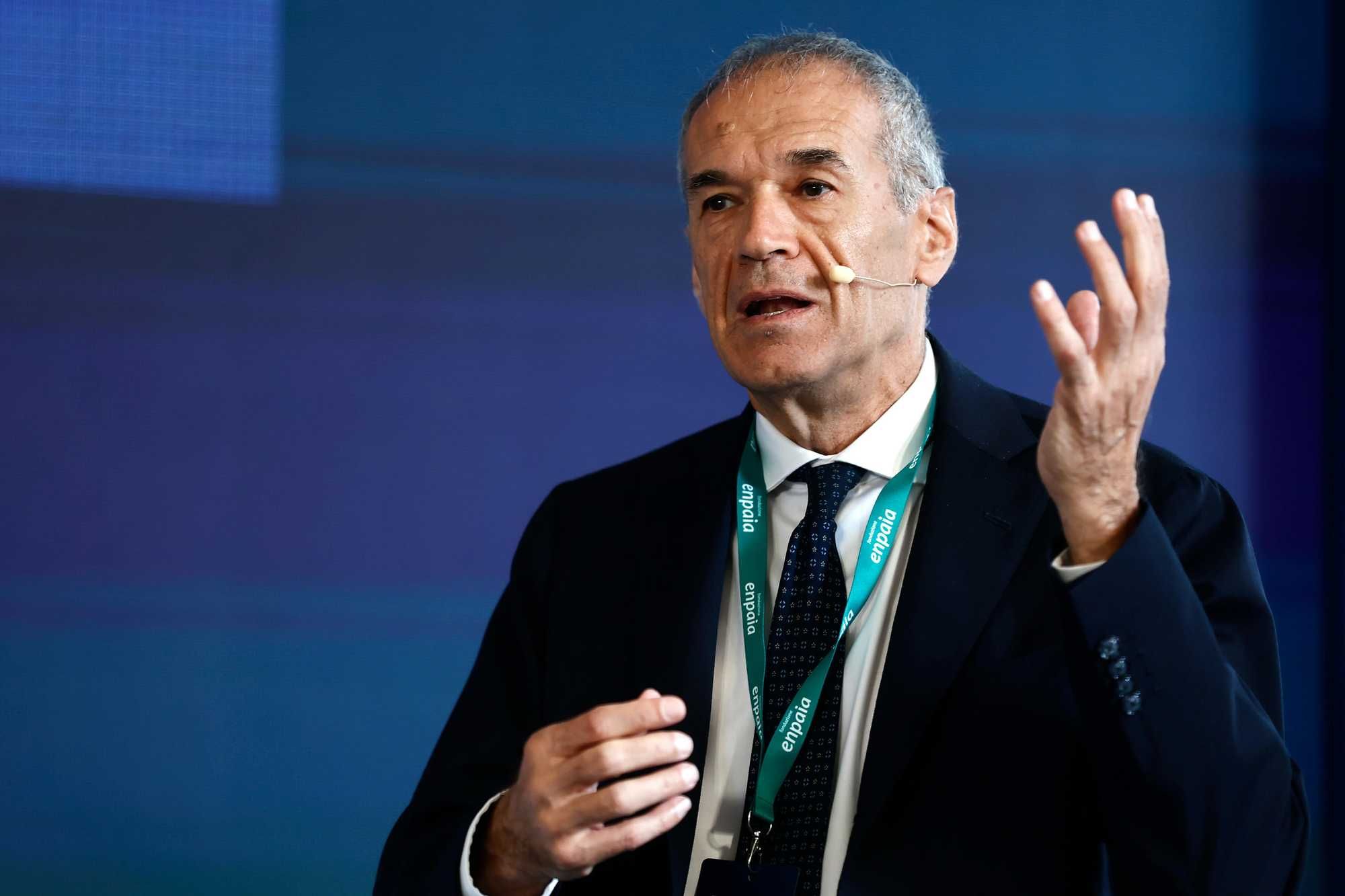 Sull’oro ci mancava il kamikaze Ue Cottarelli