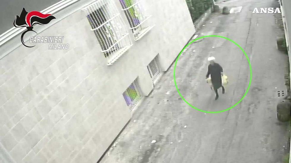 Truffe agli anziani nel Milanese, sgominata la banda del «finto carabiniere»