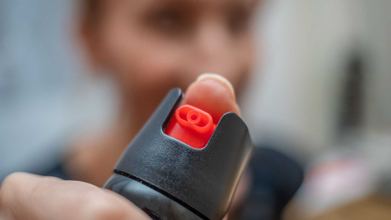 Alle cassiere spray urticante anti-maranza