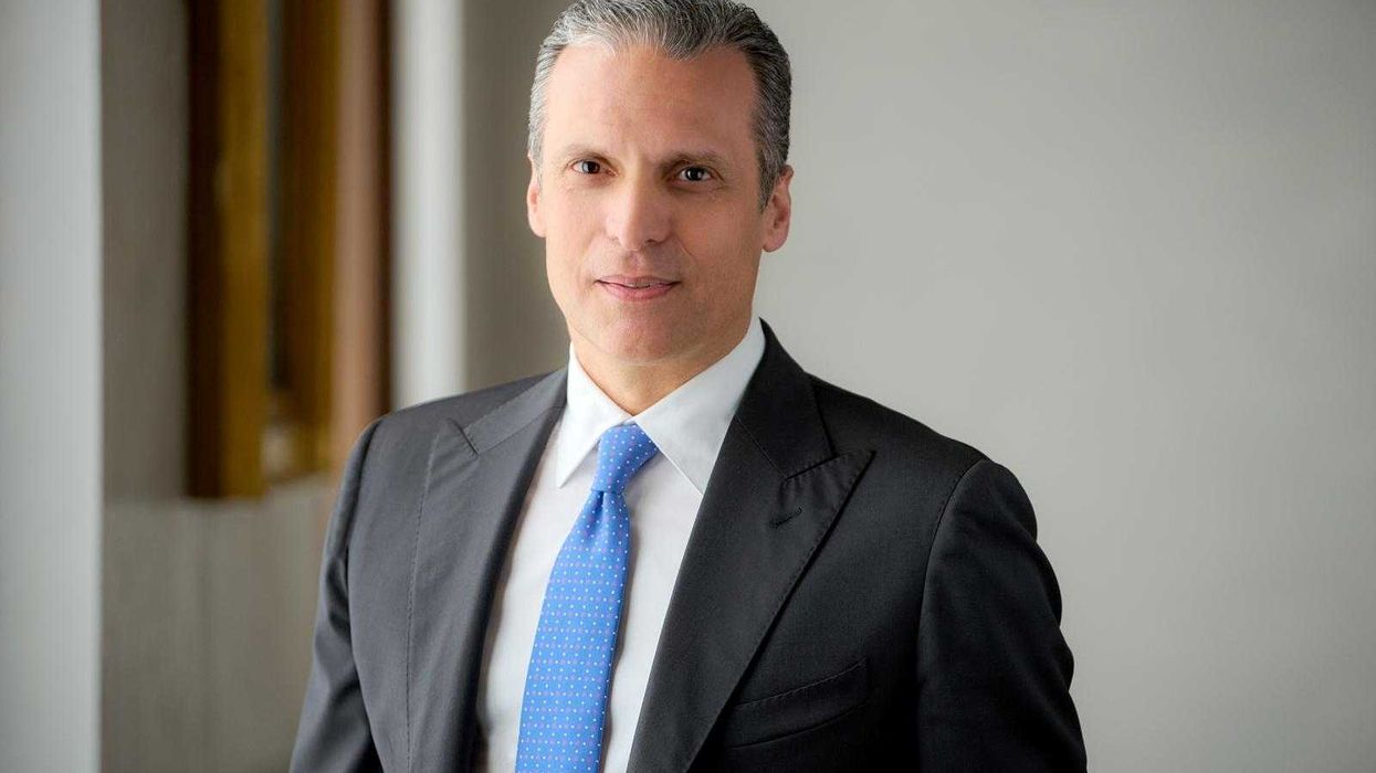 Intesa punta sul Medio Oriente. Operazioni per 60 miliardi dal 2023